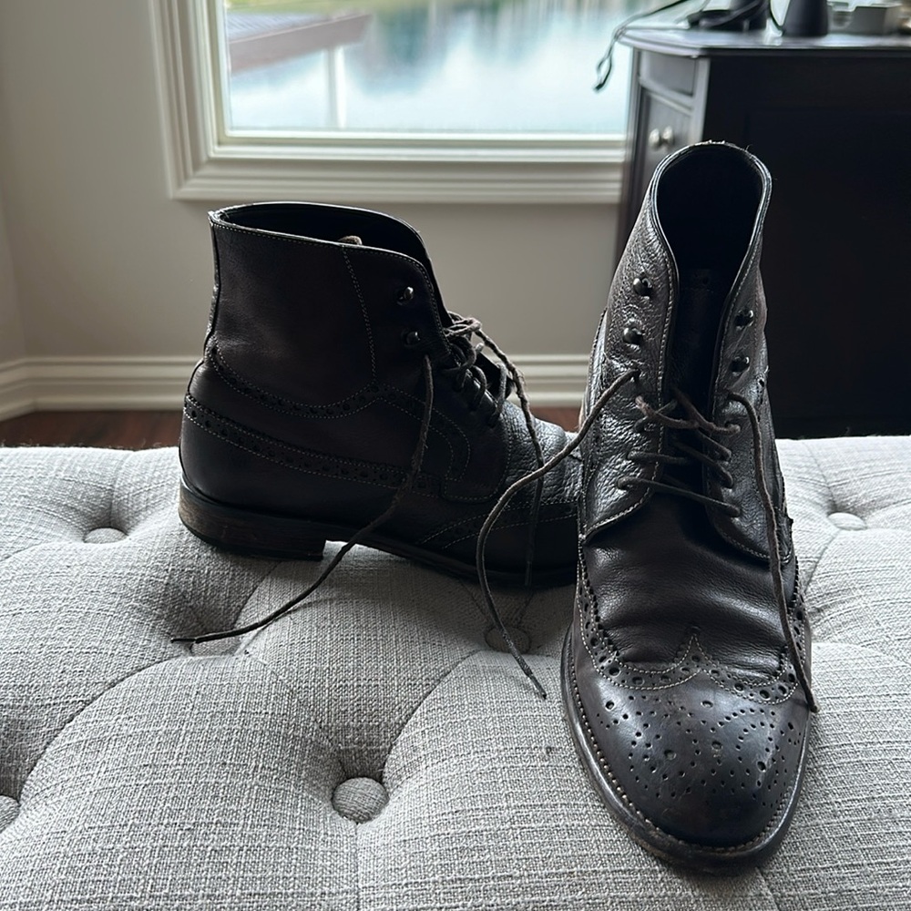 Gordon Rush Italian Wingtip boots by Gordon Rush